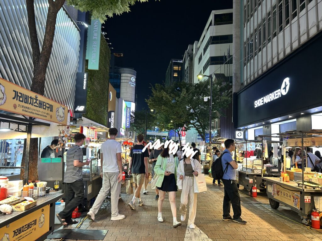 明洞